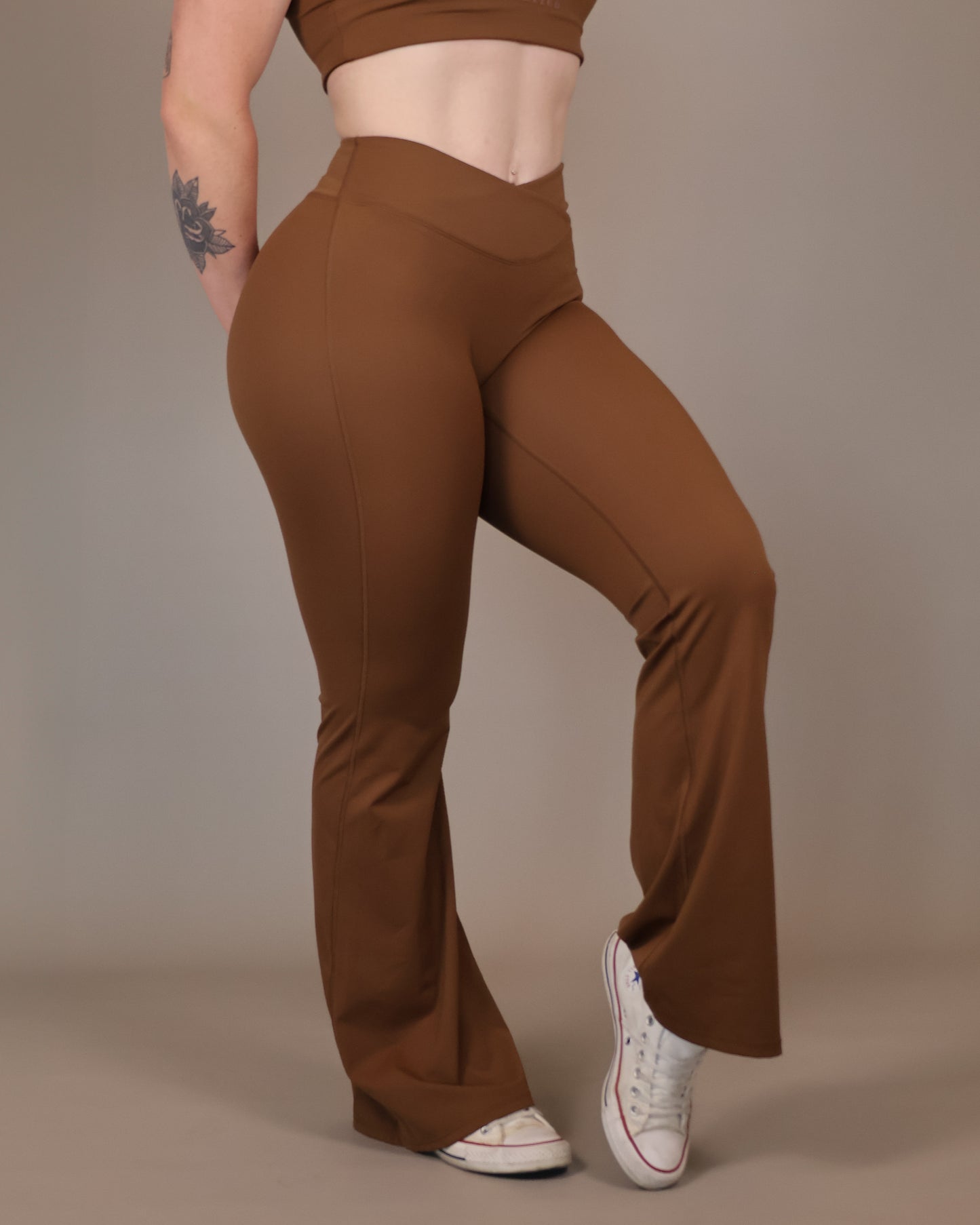 Momenti Flare Leggings